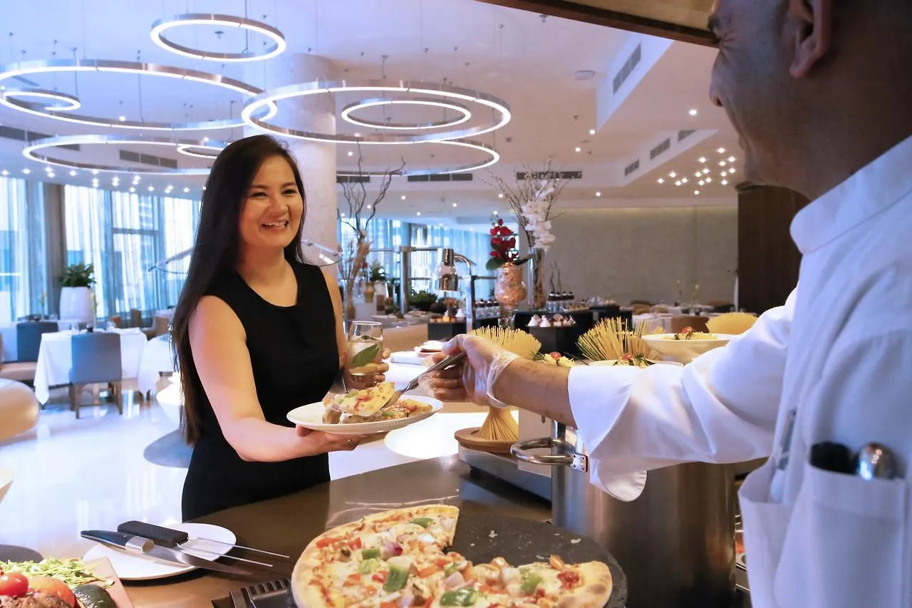 Ramada By Wyndham Dubai Barsha Heights Otel